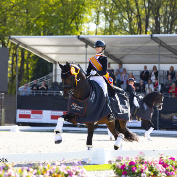 Dinja van Liere titelwinnaar in NK vol verrassingen