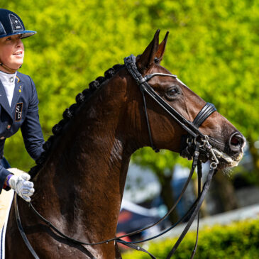 Kirsten Brouwer wint eerste onderdeel ZZ-Zwaar