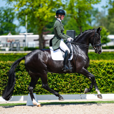 Lara van Nek sterk van start bij Junioren